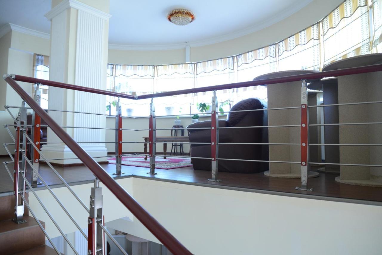 Bozok Hotel Astana Zewnętrze zdjęcie
