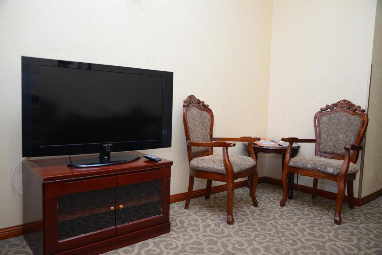 Bozok Hotel Astana Zewnętrze zdjęcie
