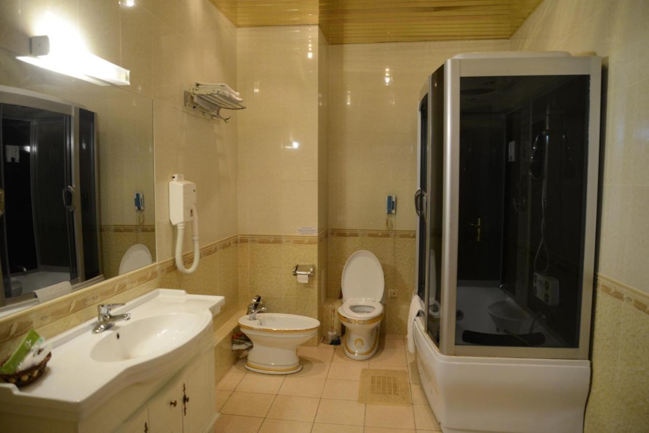 Bozok Hotel Astana Zewnętrze zdjęcie